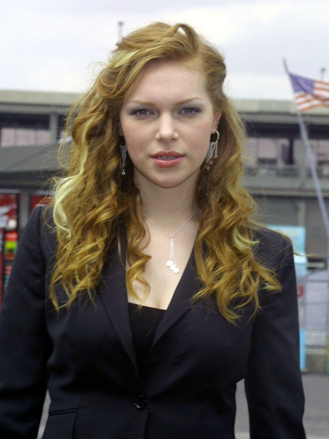 Laura Prepon, photo 38