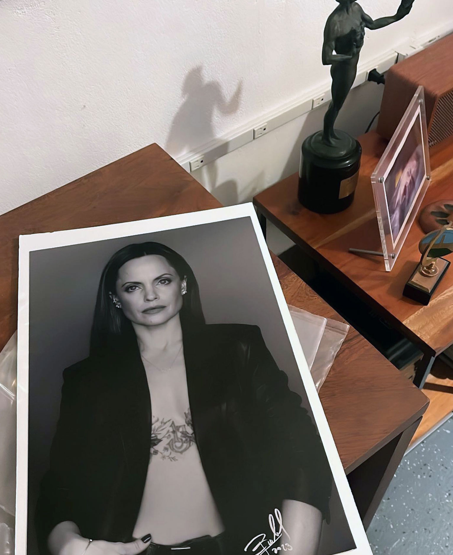 Mena Suvari, photo 127