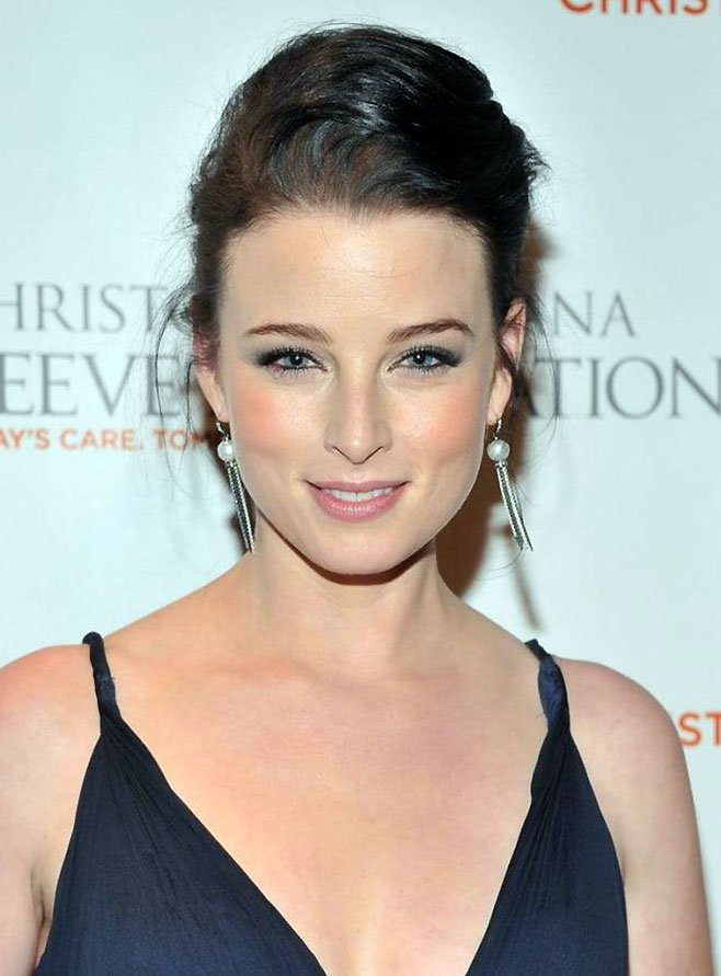 Rachel Nichols, photo 129