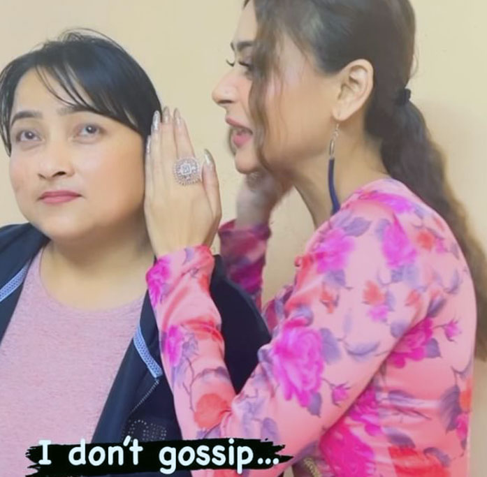 Sara Khan, photo 14
