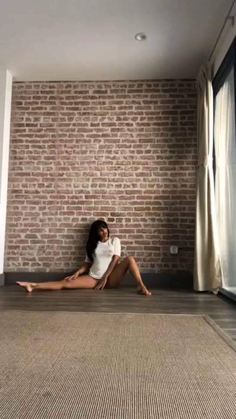 Vida Guerra, photo 96