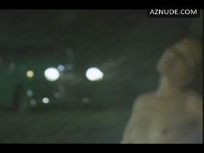 Tara Fitzgerald in I Capture The Castle
