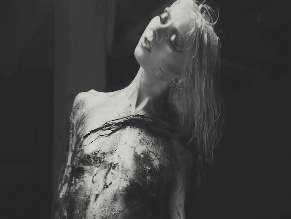 Taylor Momsen Nude Scene in For I Am Death // Life Evermore Pt.2