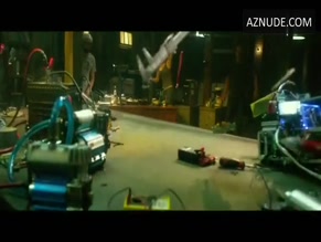 Virginia Gardner in Project Almanac
