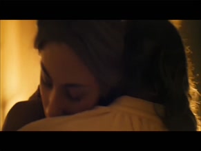 Nora Arnezeder in Angelique