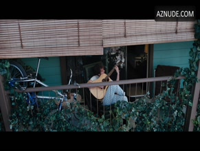 Wendy Vanden Heuvel in Under The Silver Lake