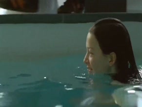 Hannah Herzsprung in Das Wahre Leben