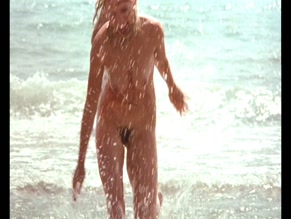 Yuliya Mayarchuk in Cheeky