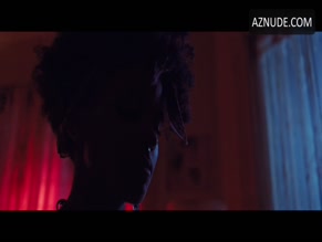 Zazie Beetz in Slice