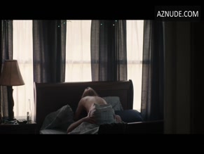 Zoey Deutch in Vincent N Roxxy